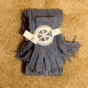 Brand new grey glove and scarf set with frills at end great for gifting